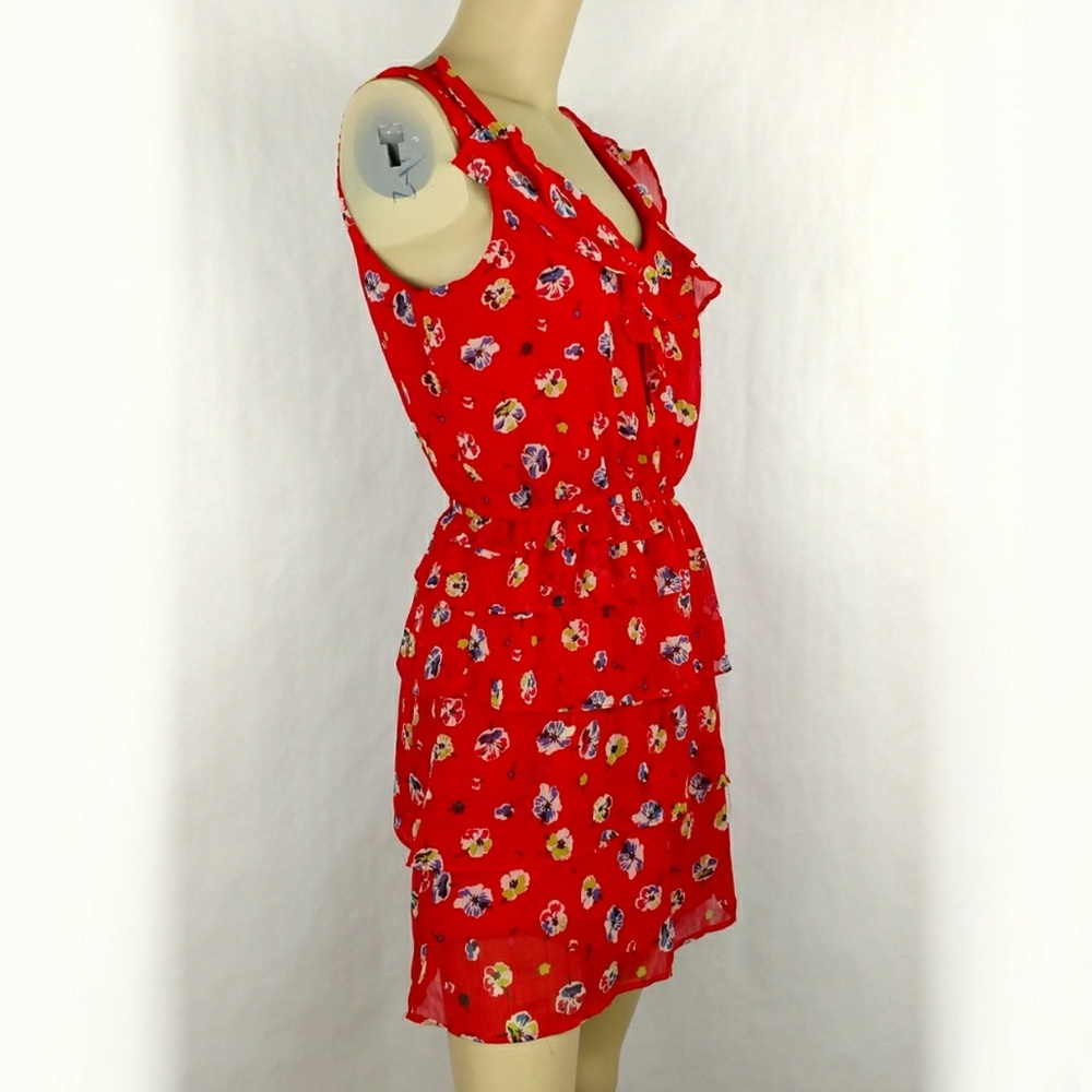 XHILIRATION tiered ruffled floral dress. Medium - Picture 3 of 5